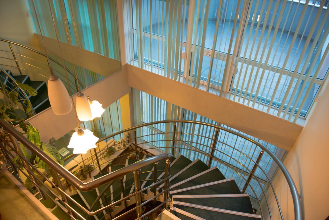 Hotel Kapri Jambol Kültér fotó